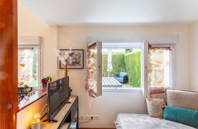 Paris Centre 25 MIN Porte A Porte ! Studio 26m2 Tout Équipé Avec Jardin Privatif