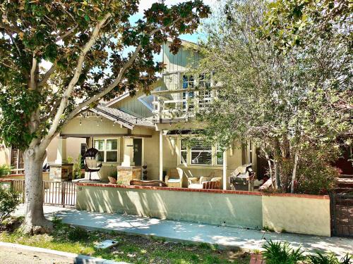 Park Avenue Beach Paradise - Chic & Secluded 4 BDR