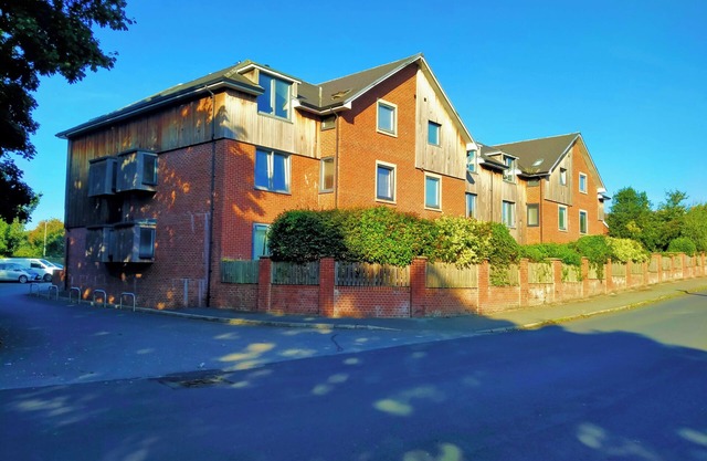 Parkside apartment Normanton