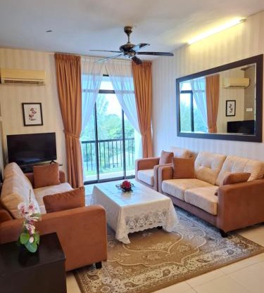 Partial Seaview with Wifi, Batu Ferringhi