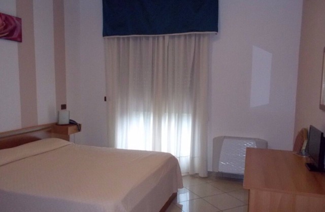 PARTNER ROOM - ROYAL HOTEL