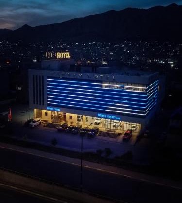 Parwar Hotel