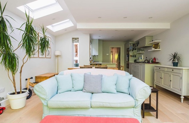 Pass the Keys | Garden Earlsfield Gem