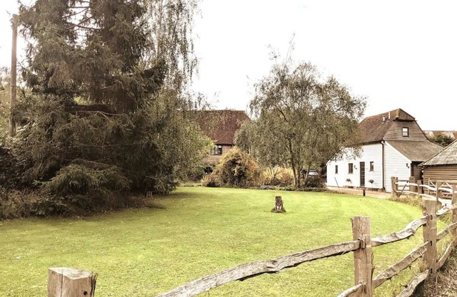 Pass the Keys | The Granary the perfect Country Cottage all year