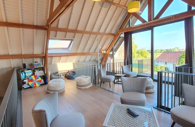 PassaDia vacation home near Kortrijk 10-22 pers (19 adults/children + 3 babies)