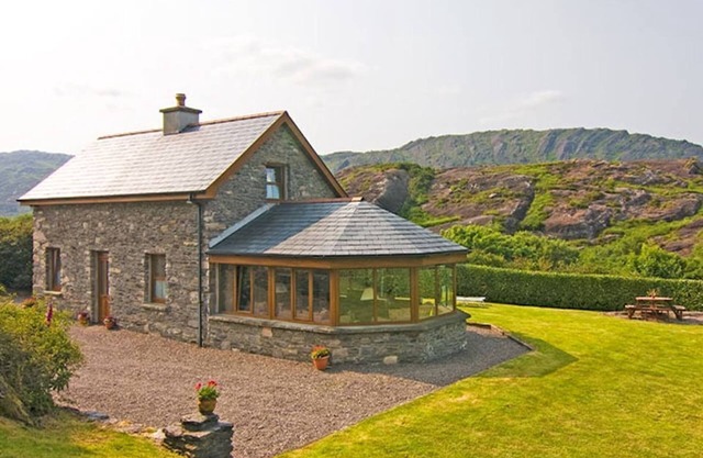 Pate's Cottage, Glengarriff, West Cork