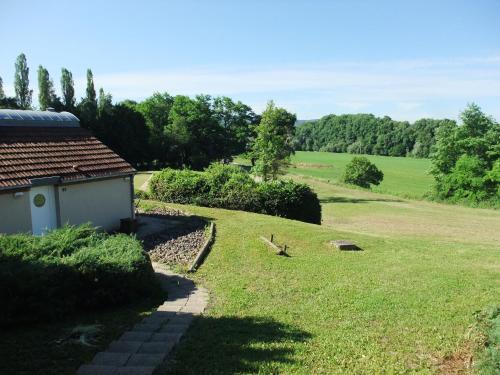 Pavillon confortable dans la Vallée de l'Ognon - FR-1-583-413