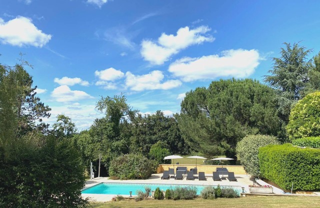 Pavot Gite at Laugerie Basse Gites, with beautiful heated pool