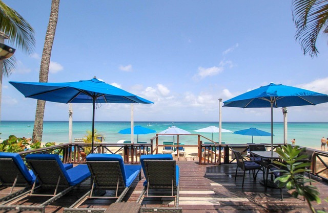 Paynes Bay Paradise – Bora Bora Beachfront Getaway