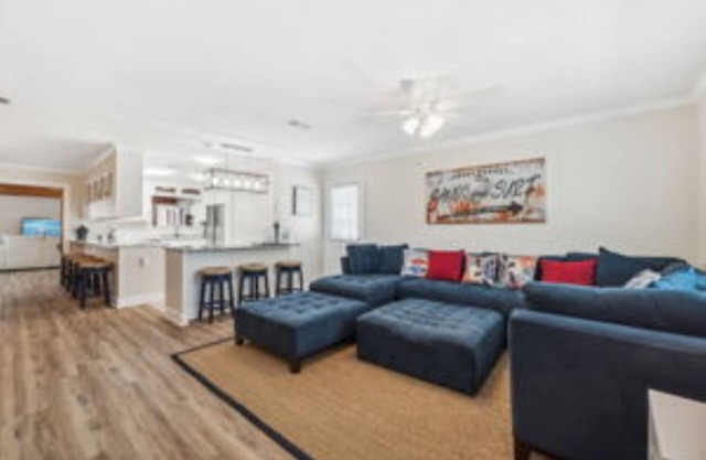 PCB home with 2 living rooms. Great for families-couples! Private beach yard