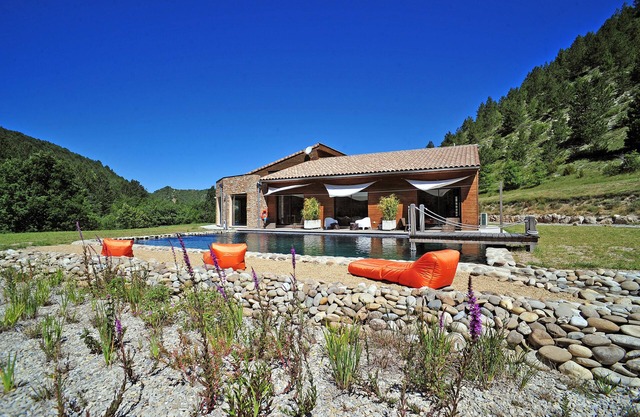 Peace and serenity in the heart of Provence