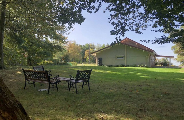 Peace and quiet in the heart of nature with a large garden