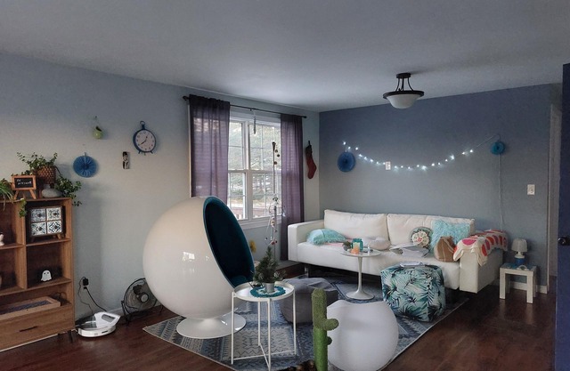Peace, Cozy & Vibes - Island living w/water views, trails & modern comforts