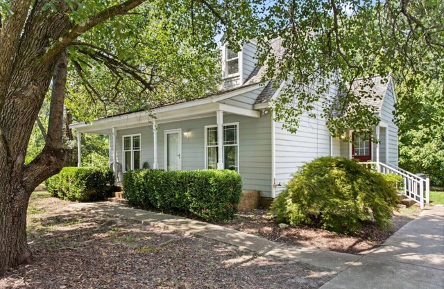 Peaceful home in Knightdale