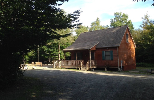 Peaceful, secluded family vacation cabin near PA Grand Canyon and Wellsboro.