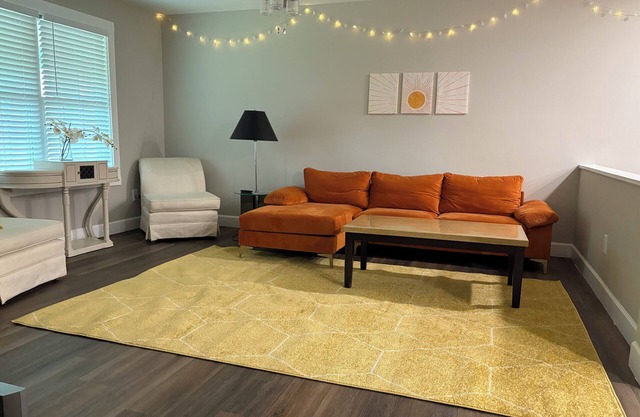 Peaceful Vibes @ Spacious Ranch