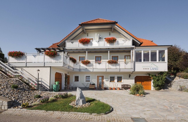 Pension in a fantastic location with mountain views
