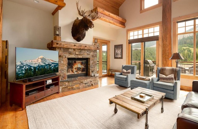 Penthouse 3 by Moonlight Basin Lodging
