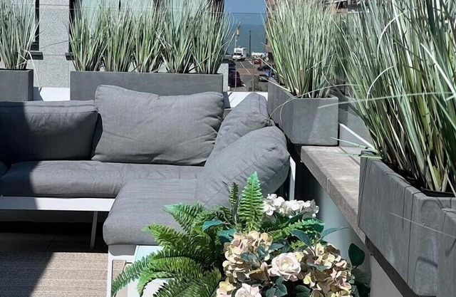 Penthouse 4 people 300 m from the sea