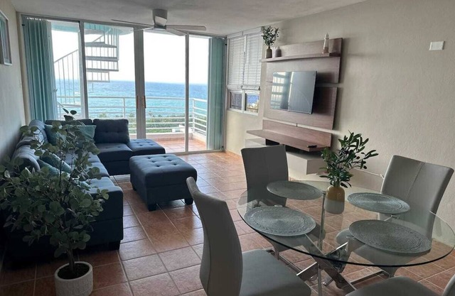Penthouse Condo in Maunabo, Puerto Ricon6 guests · 3 bedrooms · 2.5 baths