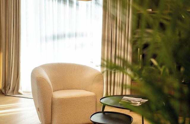 Penthouse No. 505 at Lebada Lake with a spectacular view!