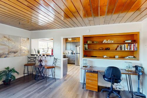 Penthouse Perch