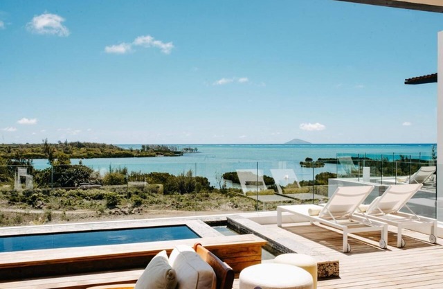 Penthouse St Antoine Residence with a private pool