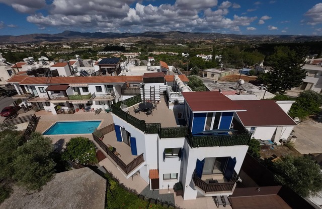 Penthouse with Rooftop & Mountain View - Between Sea, Nature & Relaxation