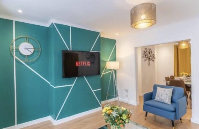 Percy Lodge - 3 bed, modern, parking, wifi