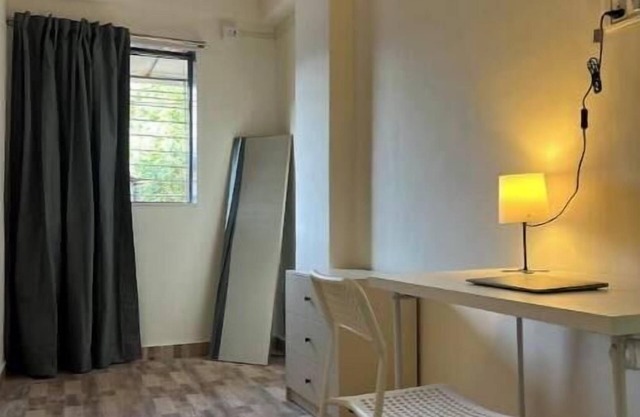 Perfect Central 1BHK in Bandra W