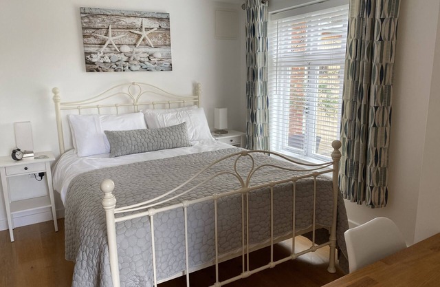 Perfect for beach & nature reserve walks all year round