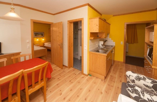 Perfect for horse lovers and those seeking relaxation - vacation apartment on the riding stables with steam bath, sauna and relaxation room