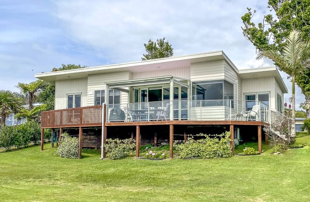 Perfect for the golfer or the family beach holiday