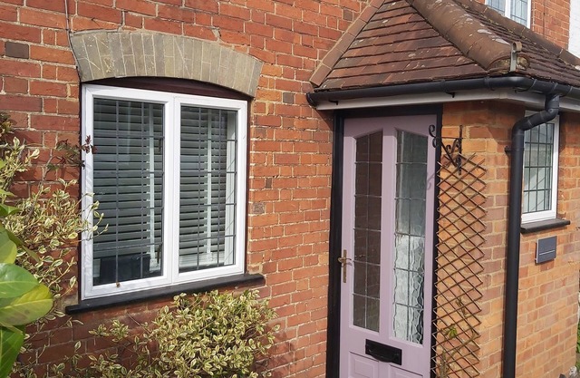 Period cottage in the Surrey Hills,, AONB, 2 mins from PH
