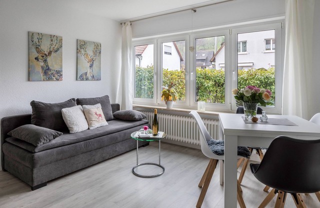 Pet-Friendly Apartment Holly with Wi-Fi & Terrace