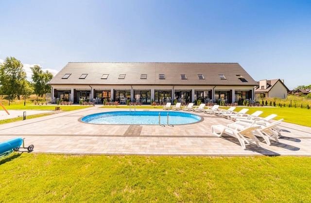 Pet friendly apartment in Nowecin