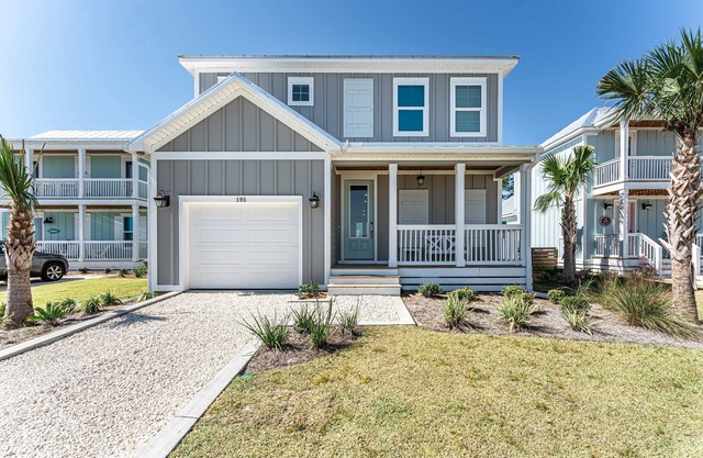 Pet Friendly, Gulf View 4/3.5 Community pool/pickleball courts - open!-SPECIALS!