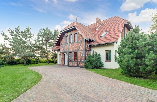 Pet friendly home in Wygon with kitchen