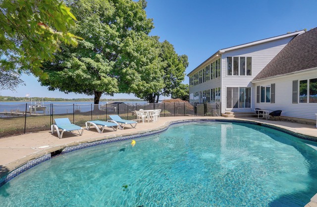 Pet-Friendly Home on Chester River w/Dock!