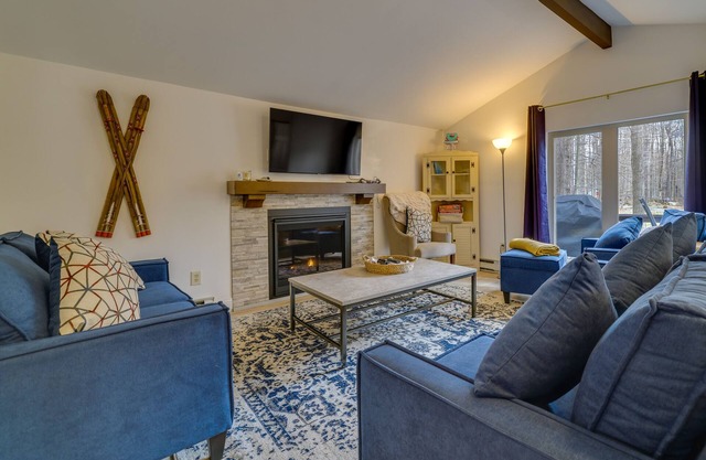 Pet-Friendly Pocono Lake Home w/Fire Pit + Deck!