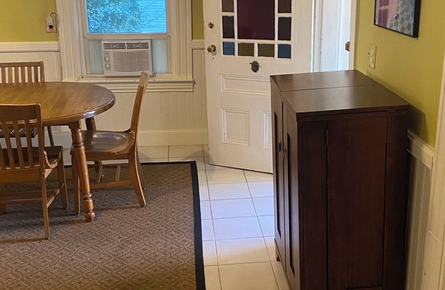 Pet friendly, quiet home away from home!