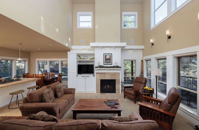 Pet-Friendly | Stately Stay for 8 | 4BDR