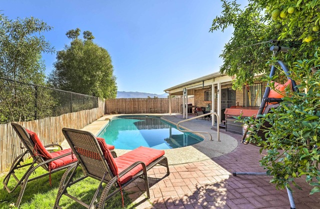 Pet-Friendly Tucson Home w/Heated Pool & Hot Tub