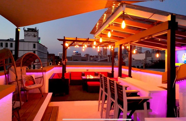 Philly Penthouse w/Rooftop Paradise