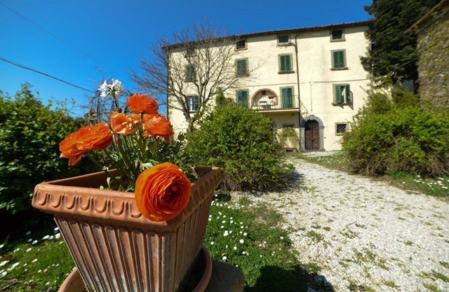 PICCOLO BORGO in EXCLUSIVE in the green, Colline del Trasimeno - OCTOBER OFFERS