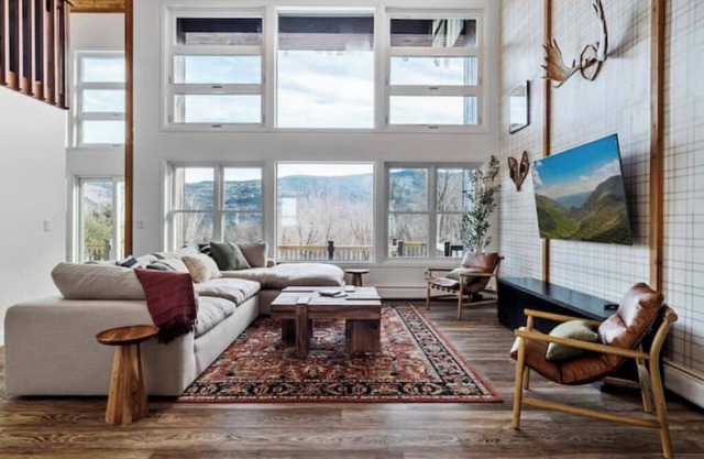 Pickering Lodge - Mtn View, Game Room, Hot Tub