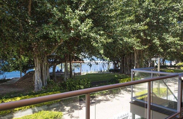Picnic Bay Apartments Unit 4