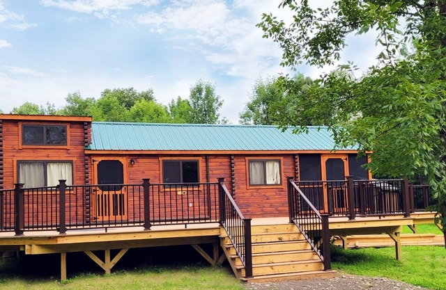 Picturesque Waterfront Log Cabin