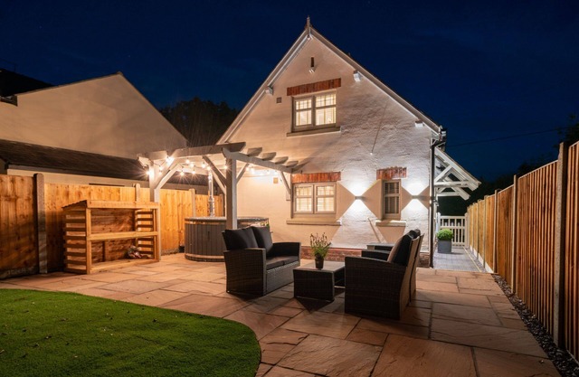 Pilgrim Cottage - Luxury Cottages
