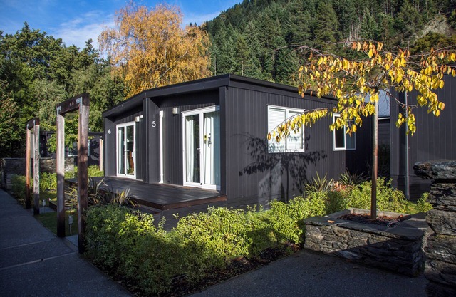 Pinewood Queenstown